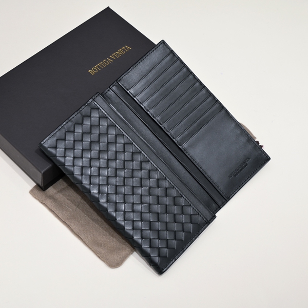 ボッテガヴェネタ財布コピー側面デザイン